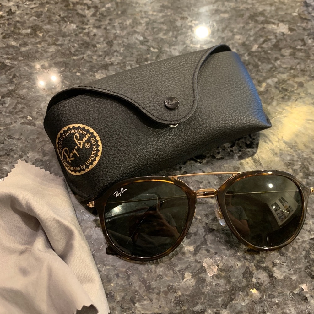 Ray bans barely worn